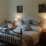 Deerpark Manor Bed and breakfast 4*