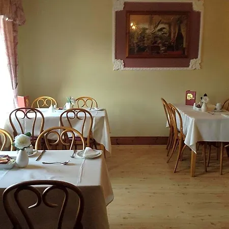 Deerpark Manor 4*
