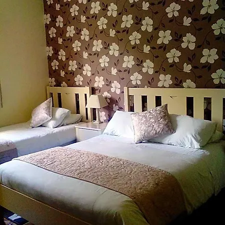 فندق مبيت وإفطار Deerpark Manor