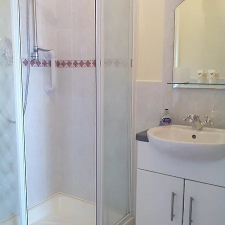 鹿苑庄园食宿酒店 斯温福德