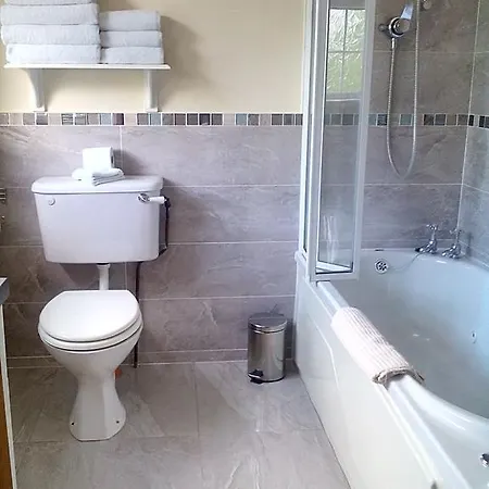 Deerpark Manor Swinford