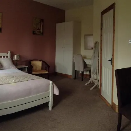 Bed and Breakfast Deerpark Manor 4*