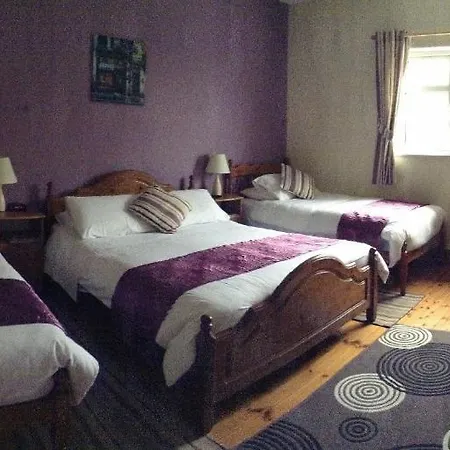 鹿苑庄园食宿酒店 4*