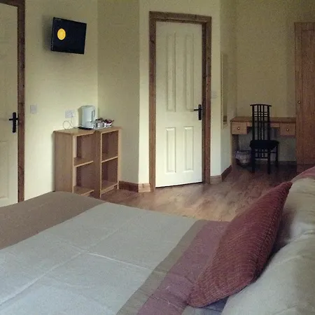 Deerpark Manor Bed and breakfast 4*