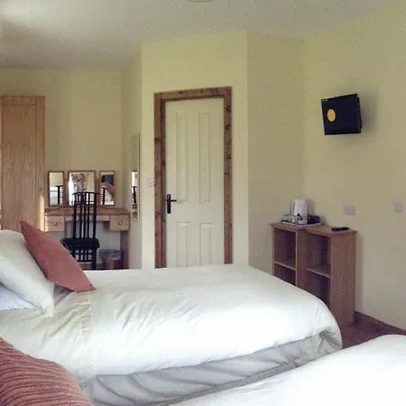 Deerpark Manor 4*