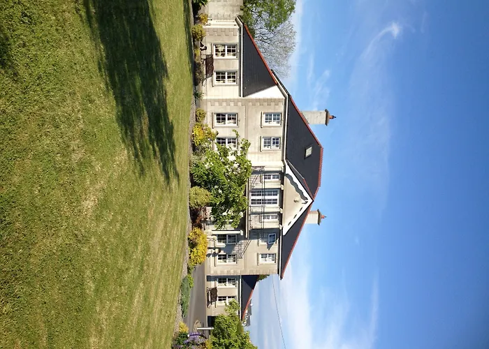 Deerpark Manor Суинфорд