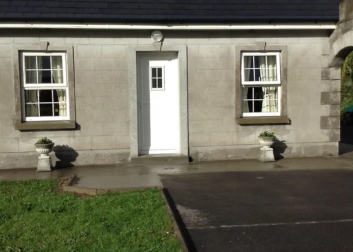 Deerpark Manor Отель типа 