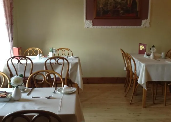 Deerpark Manor Отель типа 