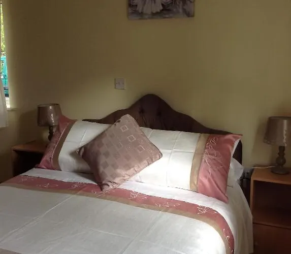 Bed & Breakfast Deerpark Manor 4*